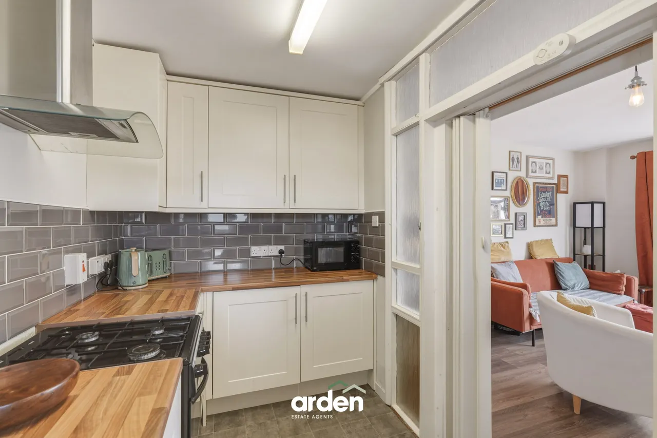 Foredrove Lane, Solihull, B92, photo 6