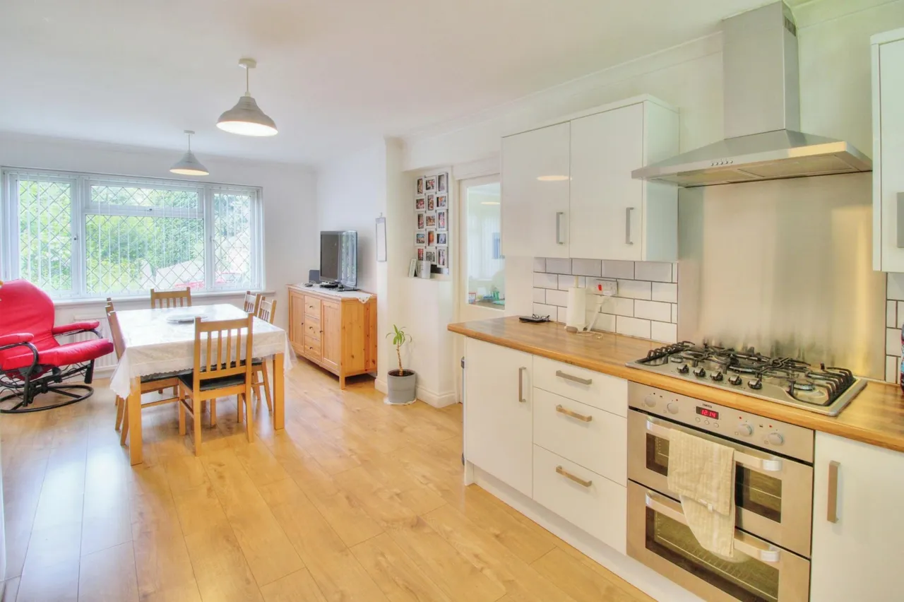 Beech Glen, Bracknell, RG12, photo 7