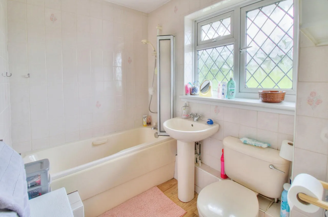 Beech Glen, Bracknell, RG12, photo 13