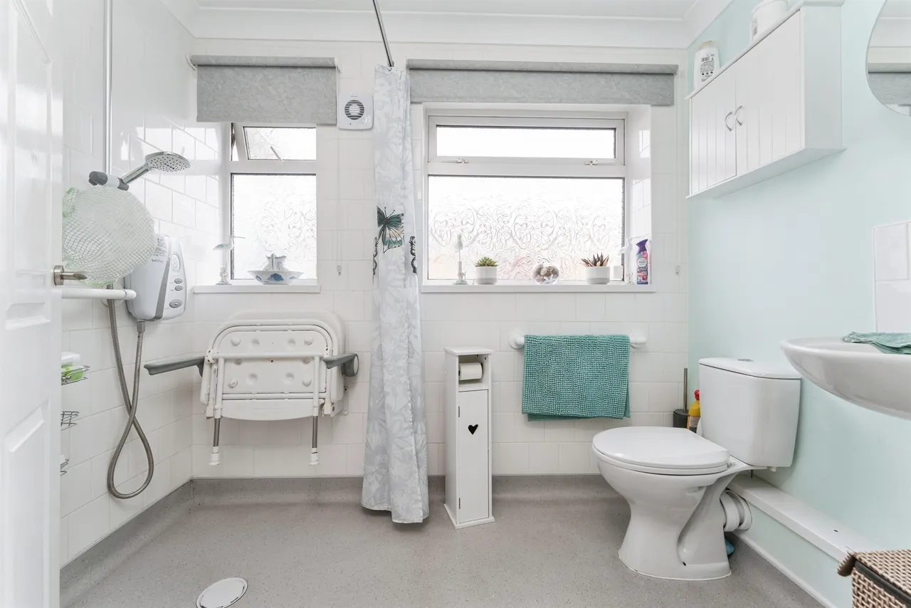 The Orchards, Chatteris, PE16, photo 14