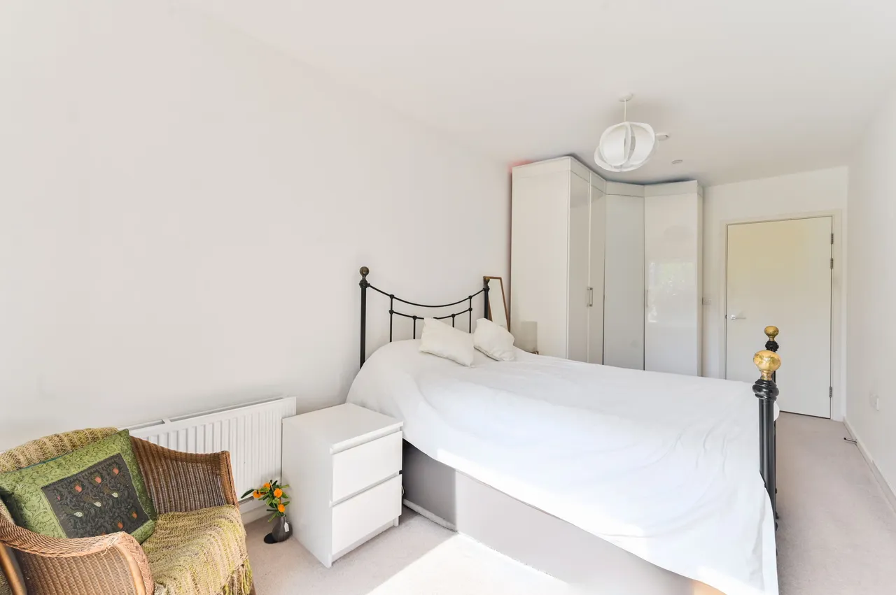 18 Flotilla House, Battersea Reach, Juniper Drive, London, photo 6