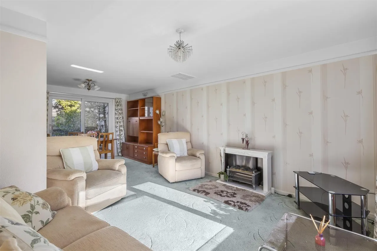 Hithercroft Road, High Wycombe, HP13, photo 12