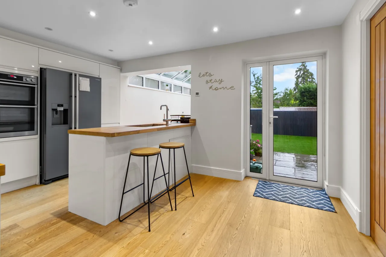 Springfield, East Grinstead, RH19, photo 2