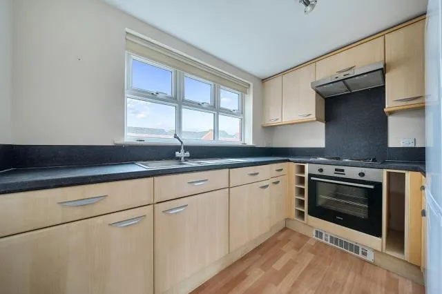 Alma Road, Banbury, OX16, photo 3