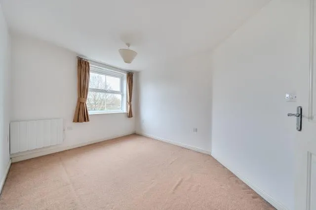 Alma Road, Banbury, OX16, photo 8
