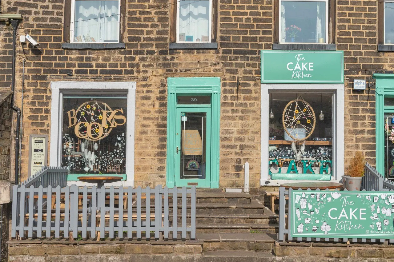 Sugar Lane, Dobcross, OL3, photo 9