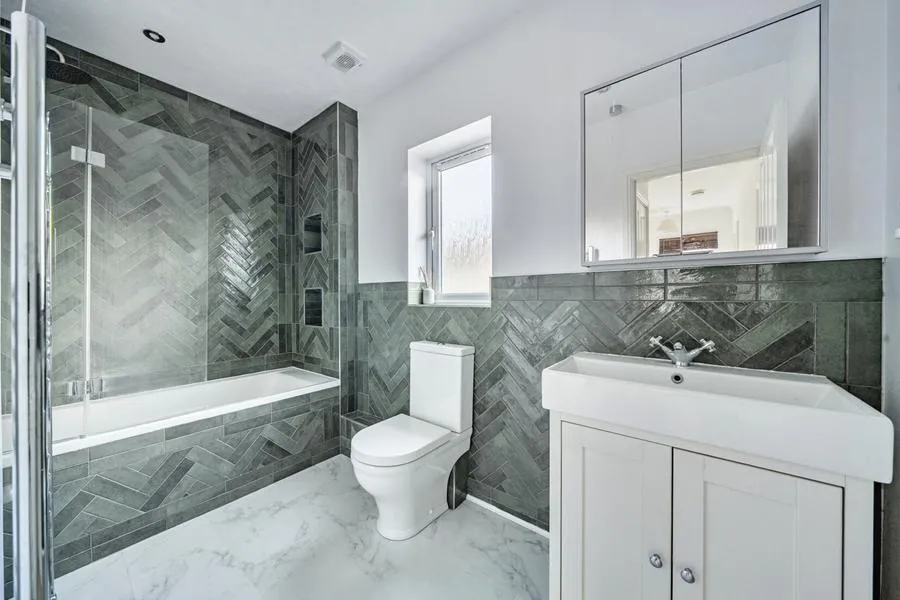 Haysoms Drive, Greenham, RG19, photo 11