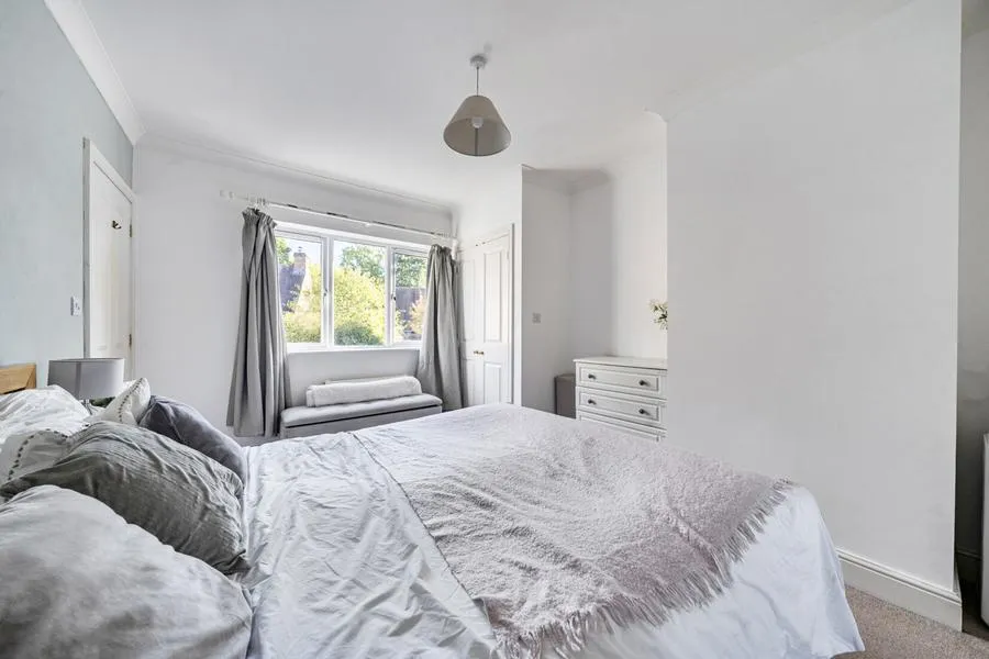 Haysoms Drive, Greenham, RG19, photo 14