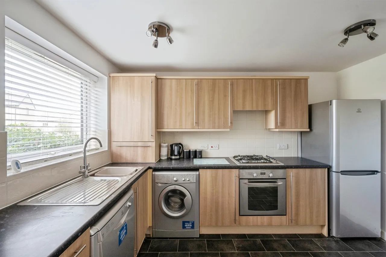 School Street, Thurnscoe, S63, photo 2