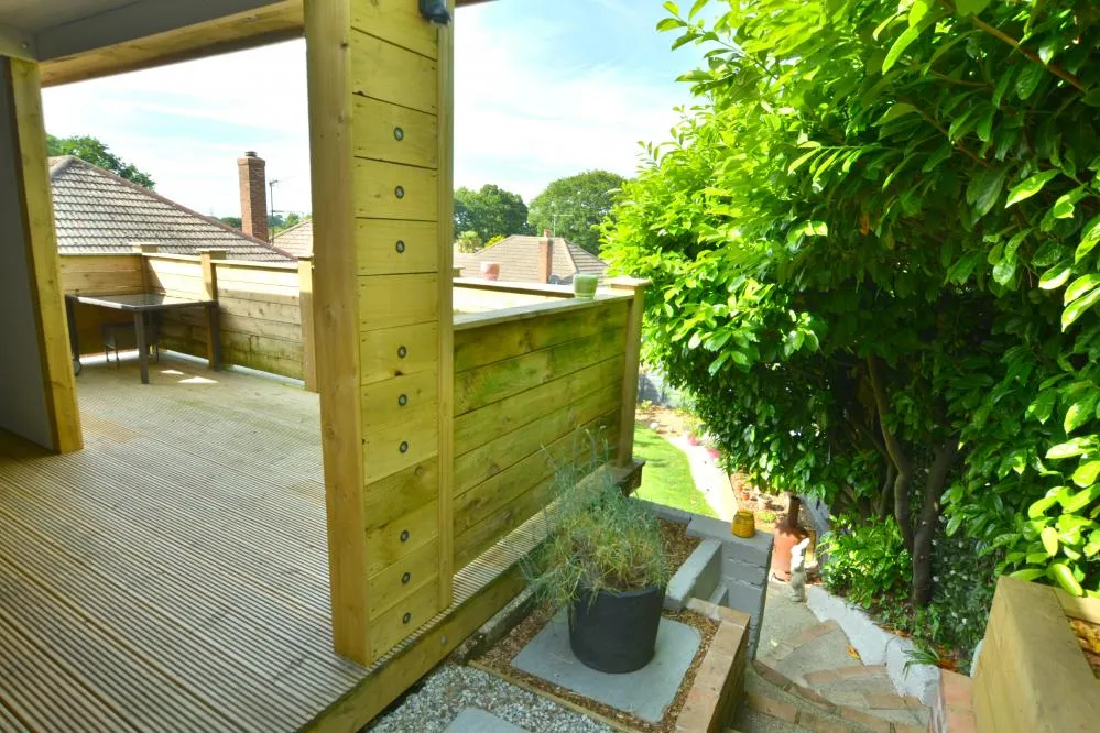Hull Crescent, Bearwood, BH11, photo 21