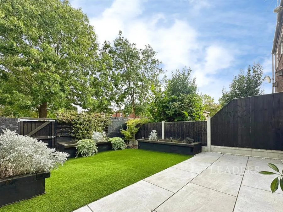 The Broadway, Loughton, IG10, photo 10