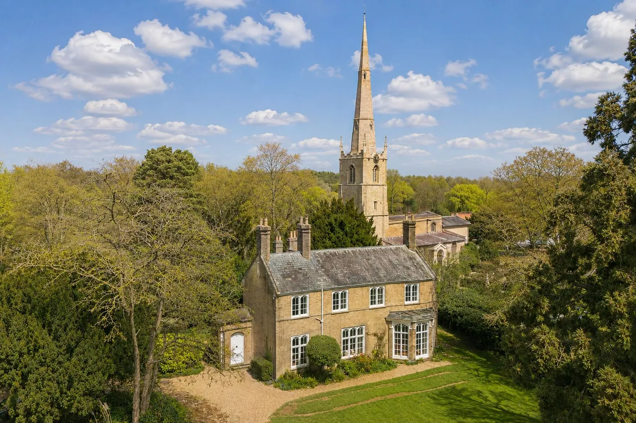 5 bed house for sale, Common Lane, Hemingford Abbots, PE28