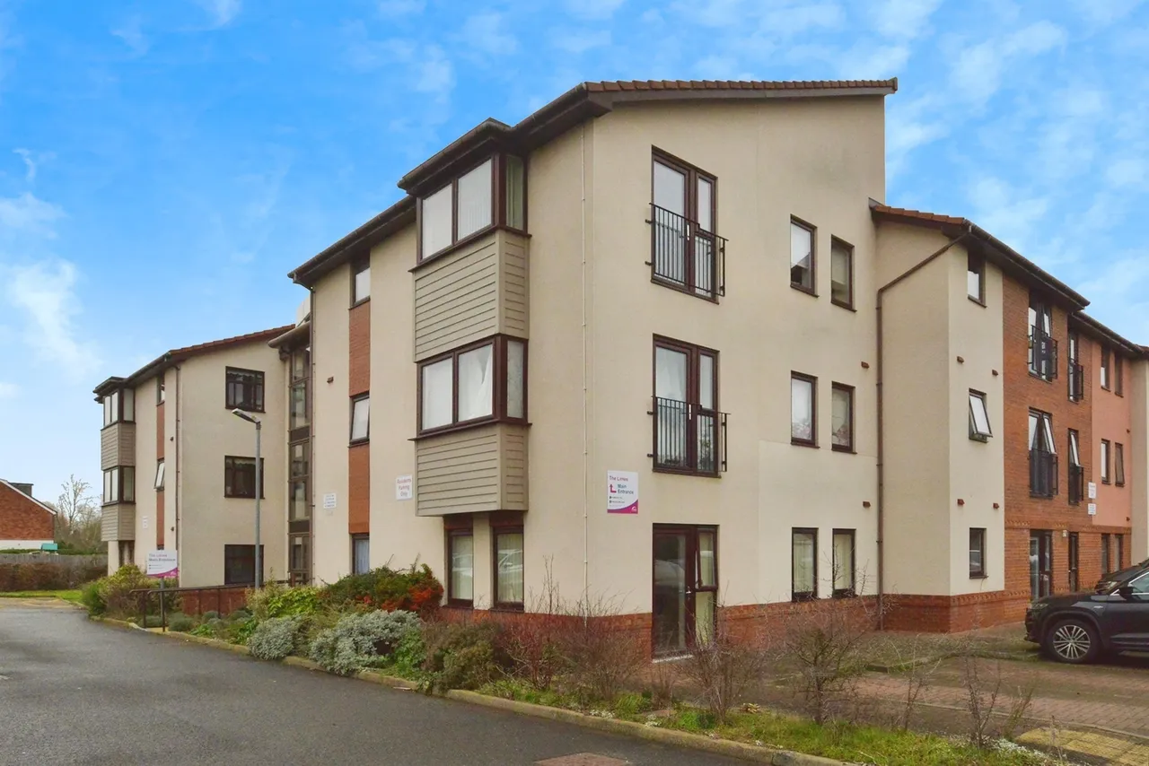 2 bed retirement property for sale — Westbury Lane, Newport Pagnell