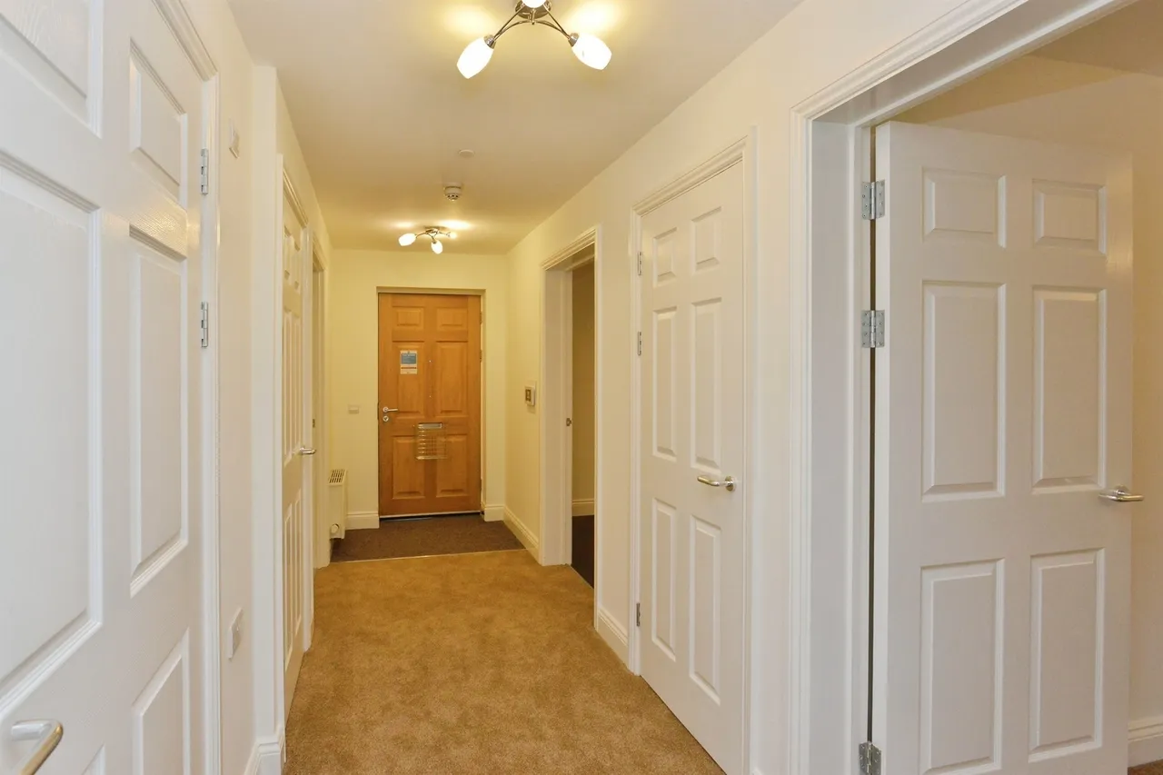 Westbury Lane, Newport Pagnell, photo 5