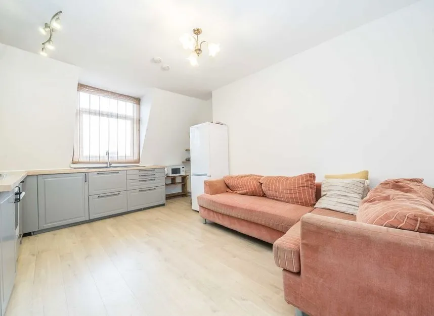 Mill Hill Road, Acton, W3, photo 2