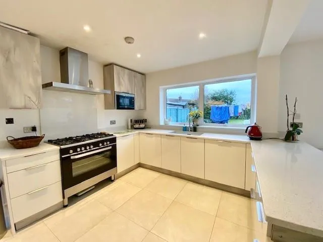 Ashridge Drive, Bricket Wood, AL2, photo 4