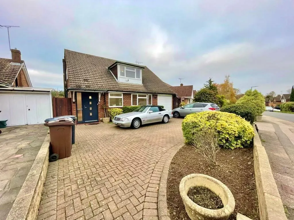 Ashridge Drive, Bricket Wood, AL2, photo 2