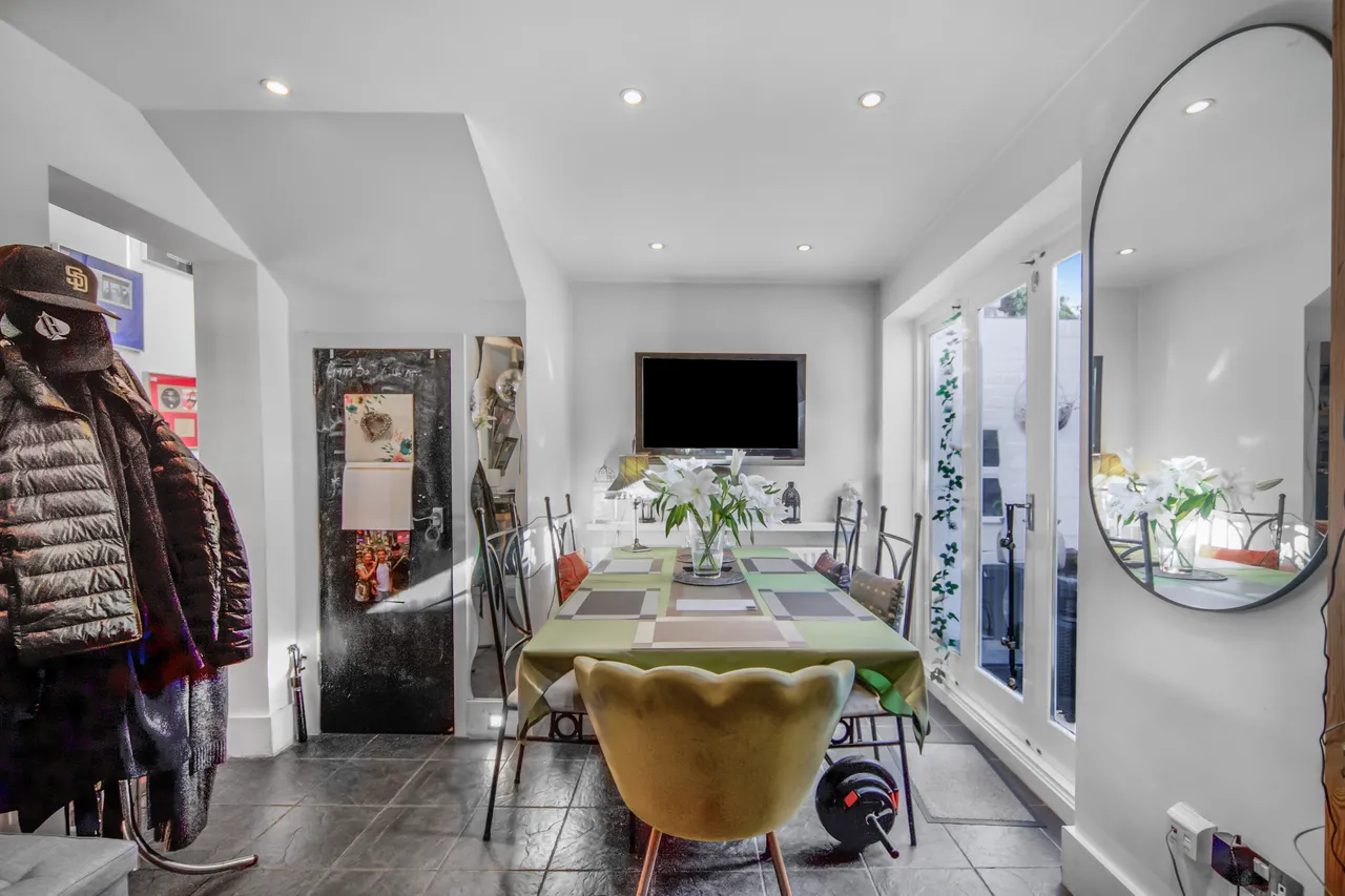 Old Oak Lane, London, NW10, photo 7