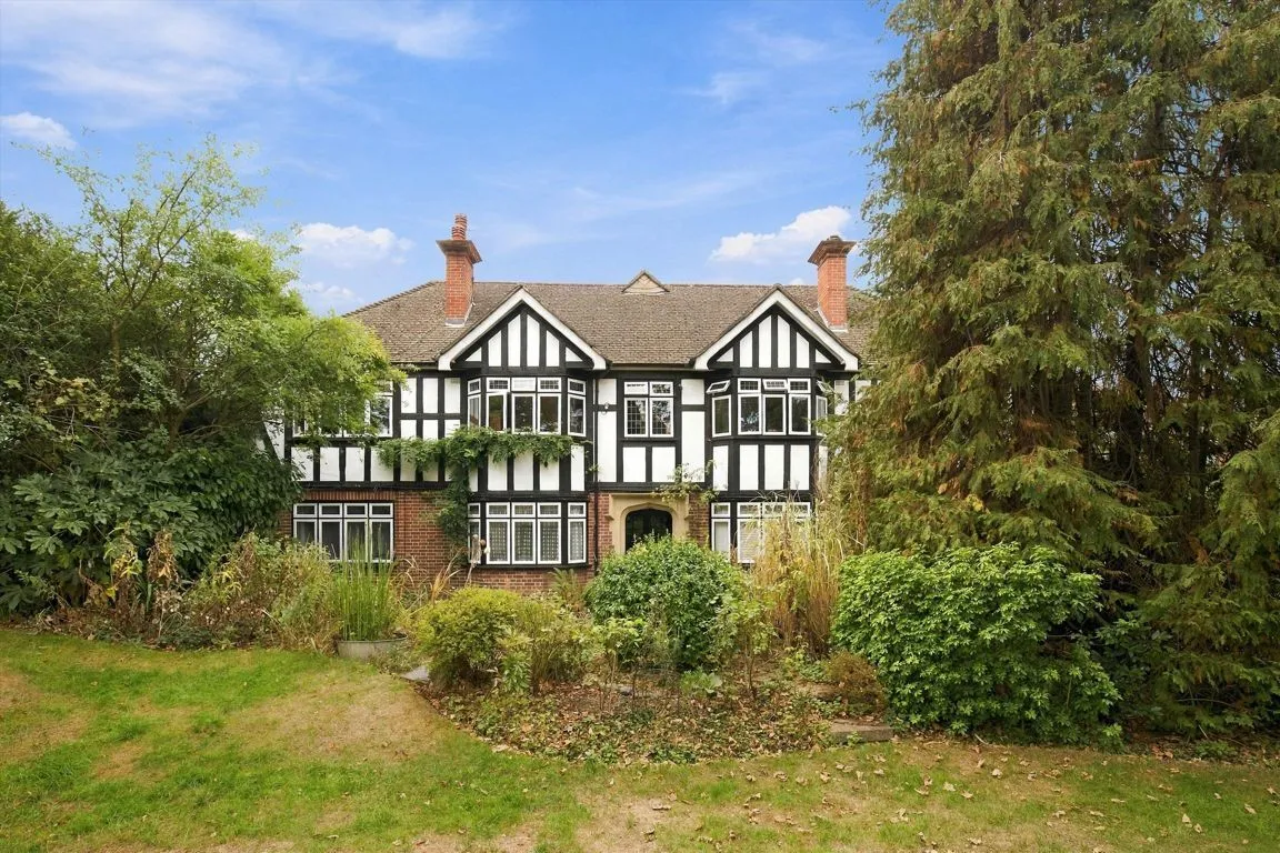 Queens Road, TW11, photo 6