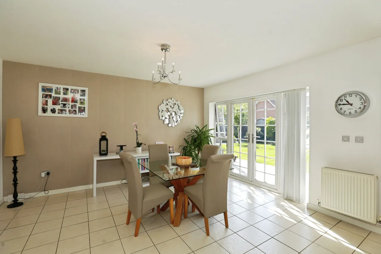 Wychwood Park, Crewe, CW2, photo 5