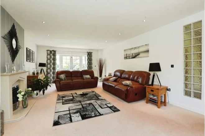 Wychwood Park, Crewe, CW2, photo 4