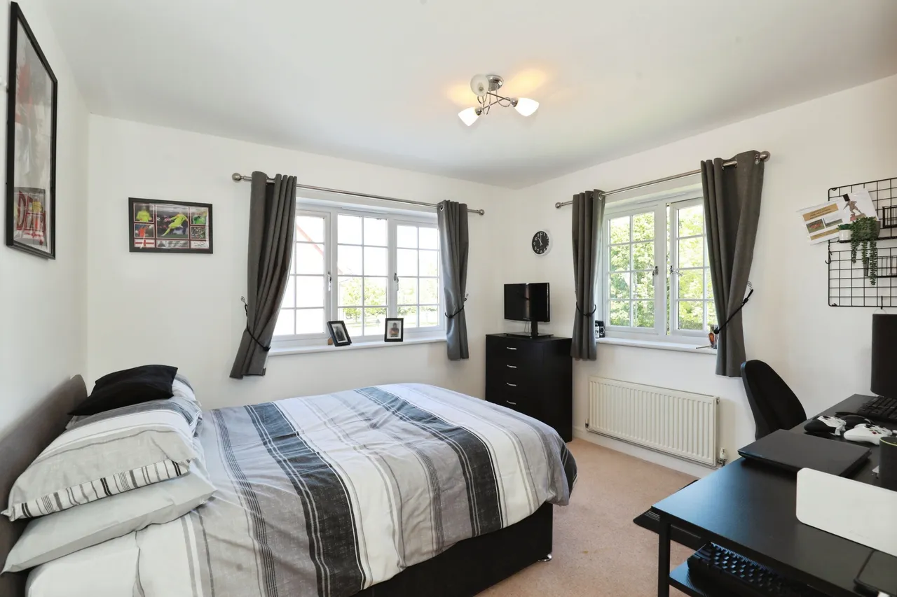 Wychwood Park, Crewe, CW2, photo 22