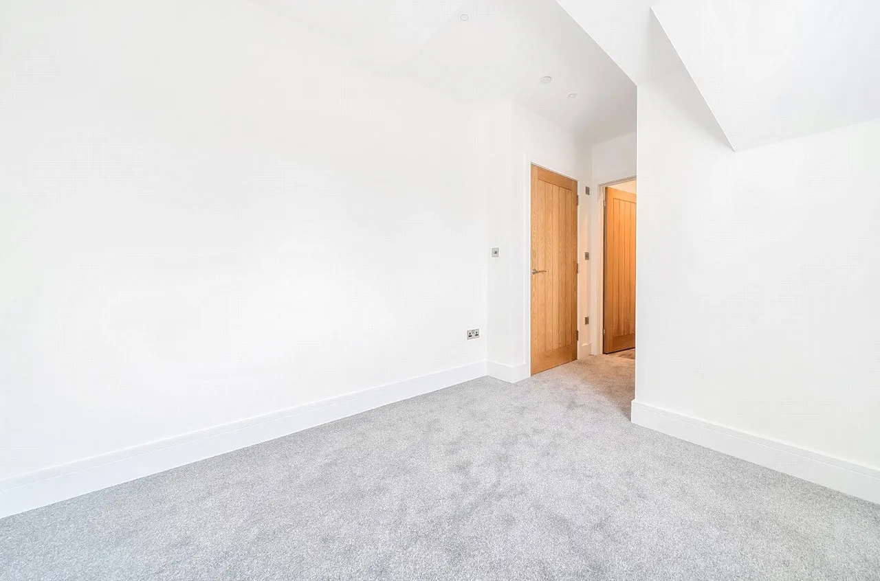 Nether Street, Alton, GU34, photo 8