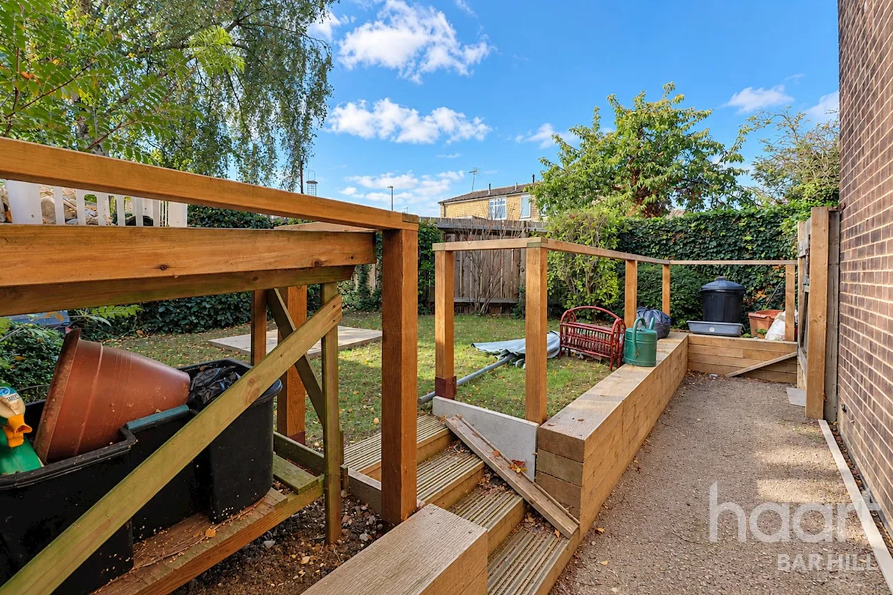 Otter Close, Bar Hill, CB23, photo 10