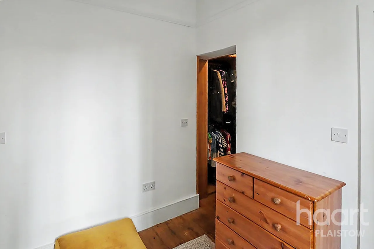 Plaistow, Newham, E13, photo 19