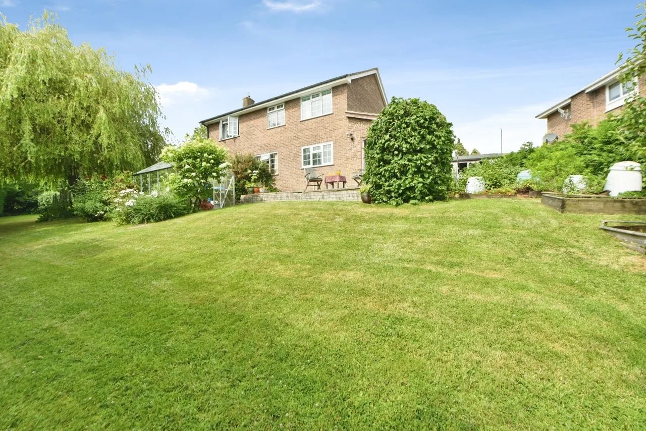 Meadow Close, Whaley Bridge, High Peak, Derbyshire, SK23, photo 4