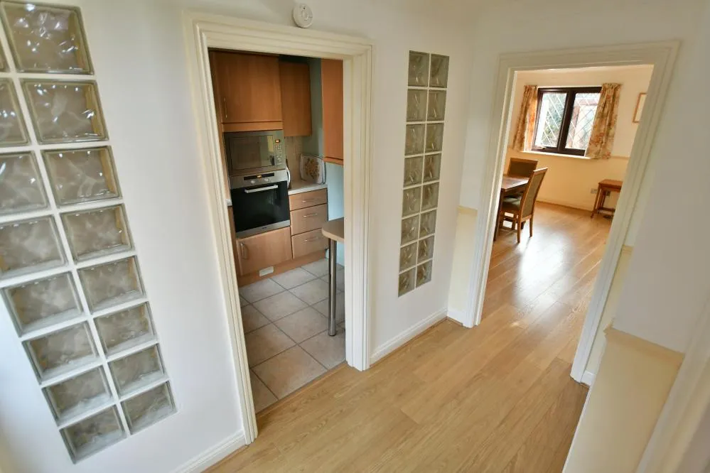 Lewens Close, Wimborne, BH21, photo 5