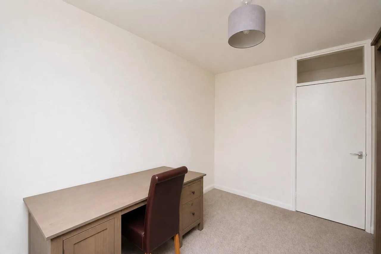Riverside Drive, Solihull, B91, photo 6