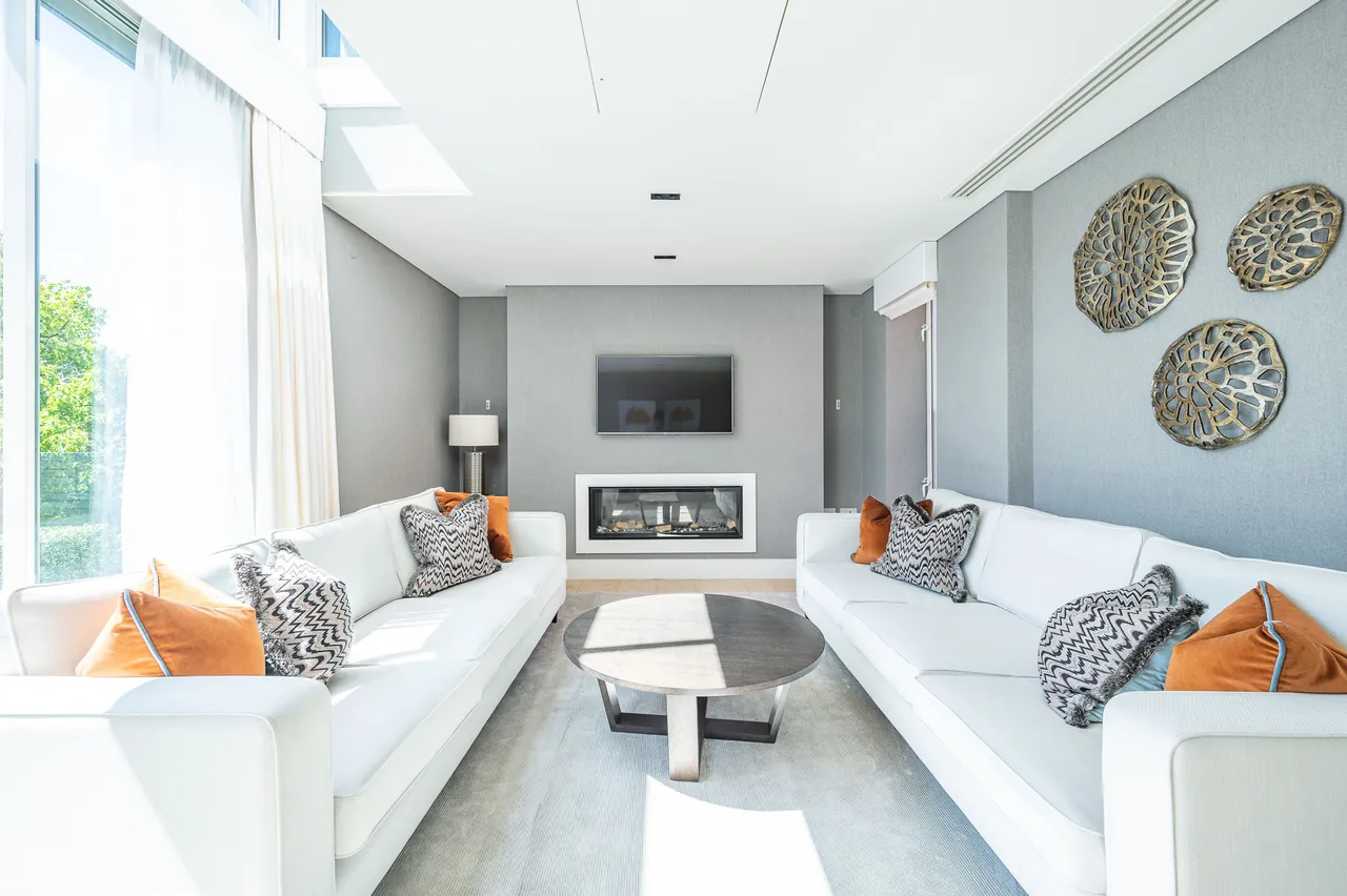 Apartment 4.01, 62 Green Street, London, photo 6