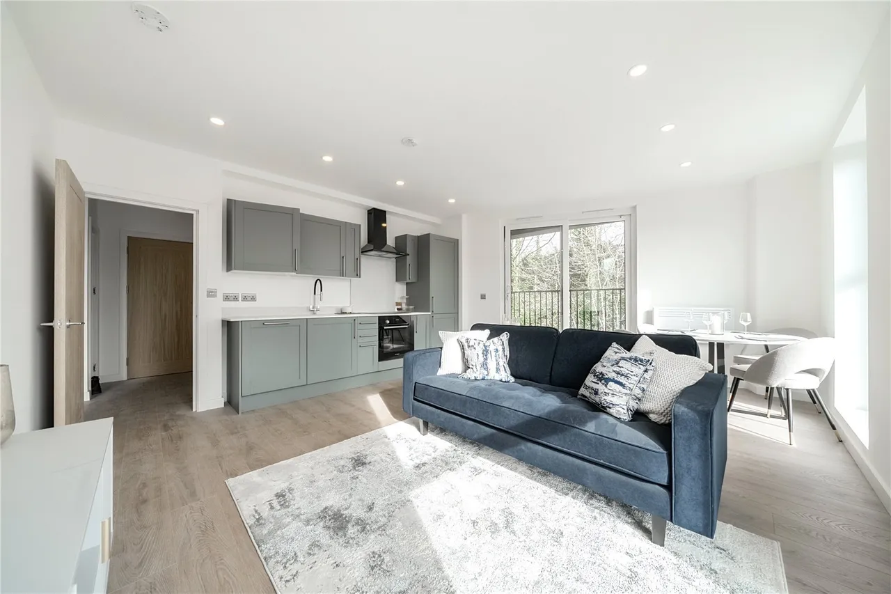 Springbank Road, SE13, photo 2