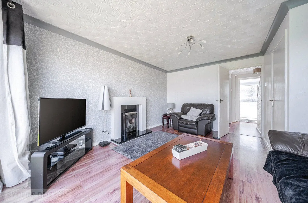 Heathmoor Way, Halifax, HX2, photo 3