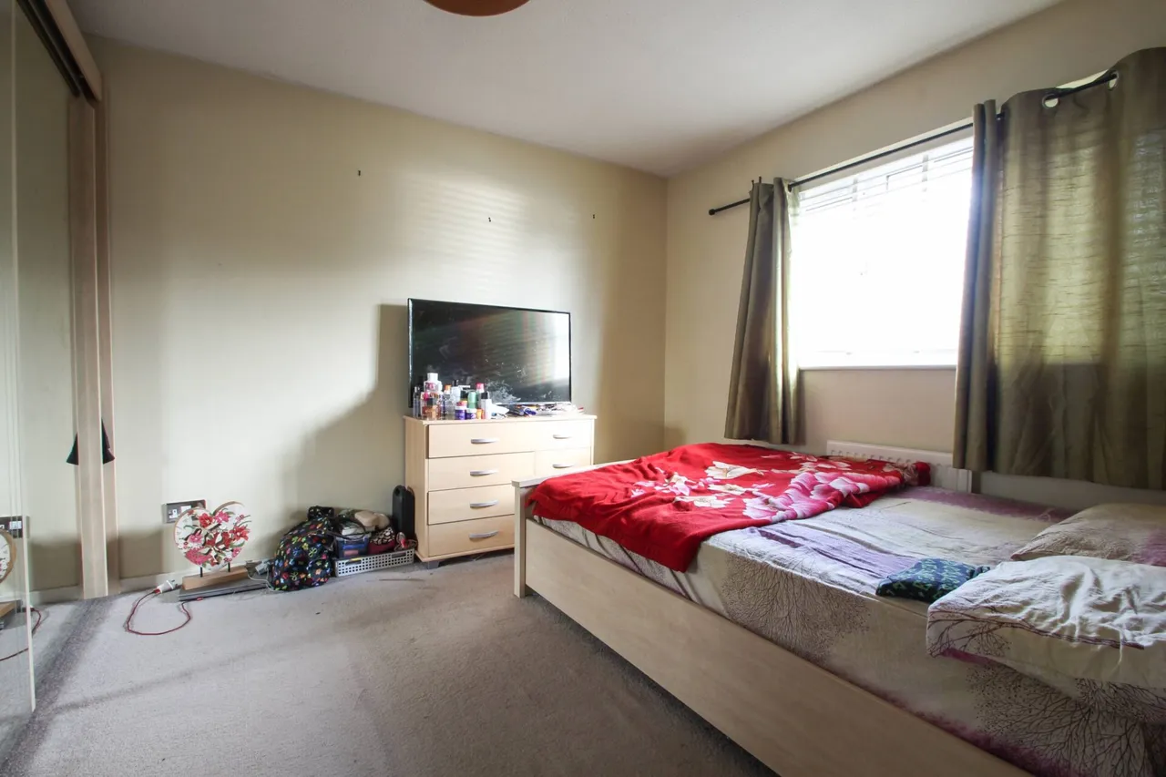 Amhurst Walk, London, Greater London, SE28, photo 5