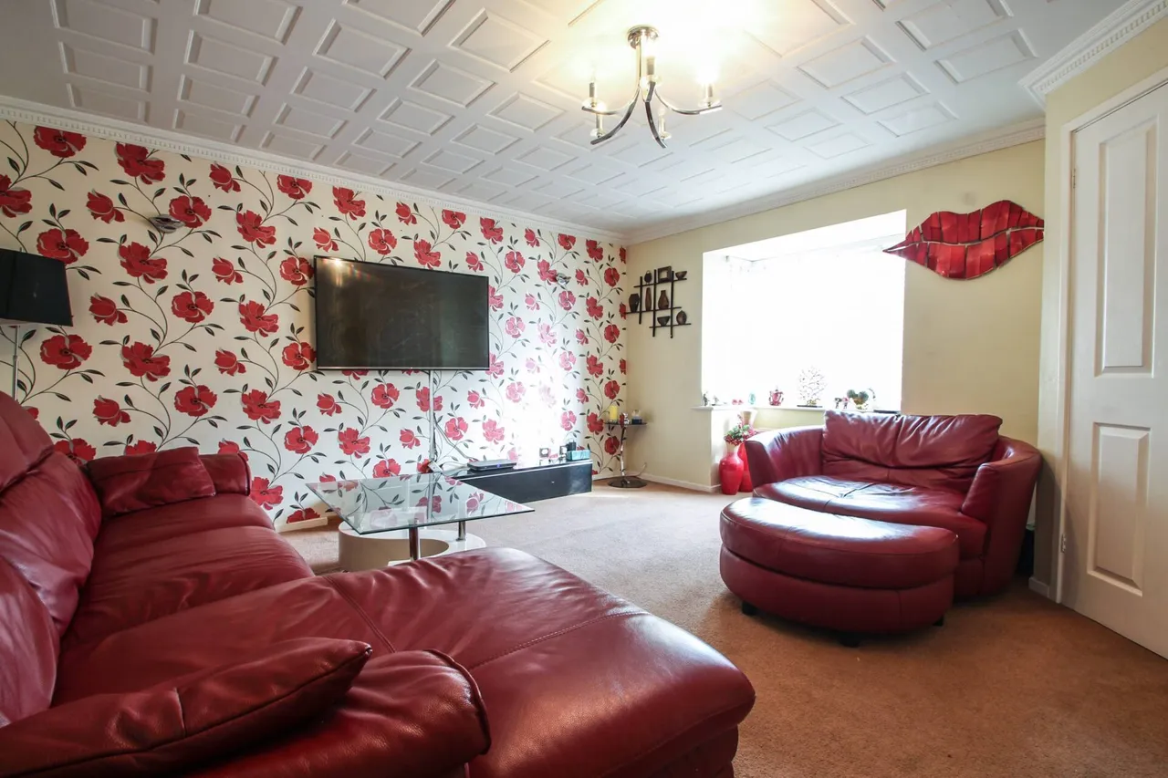 Amhurst Walk, London, Greater London, SE28, photo 4