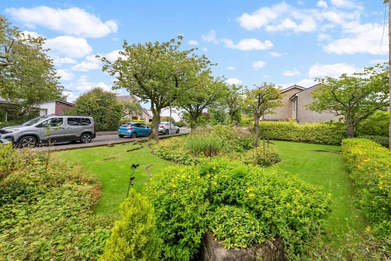 Kirkvale Drive, Newton Mearns, photo 22