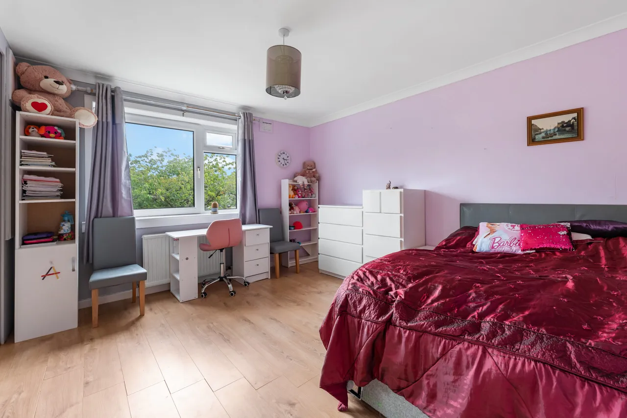 Kirkvale Drive, Newton Mearns, photo 9