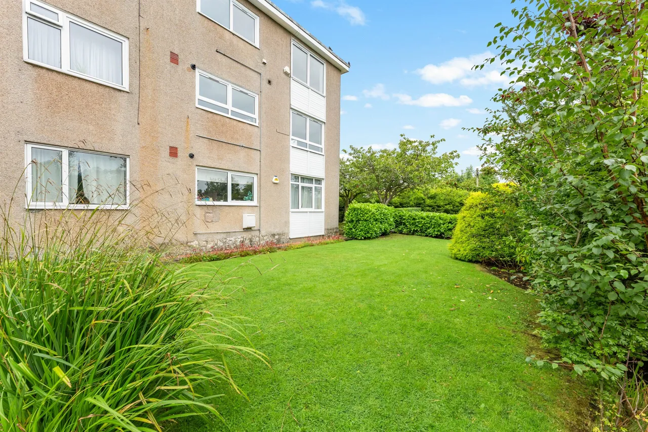 Kirkvale Drive, Newton Mearns, photo 20