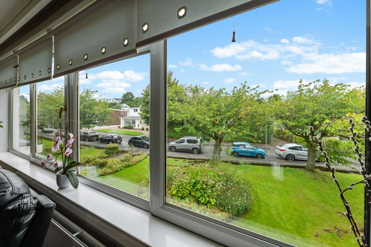 Kirkvale Drive, Newton Mearns, photo 17