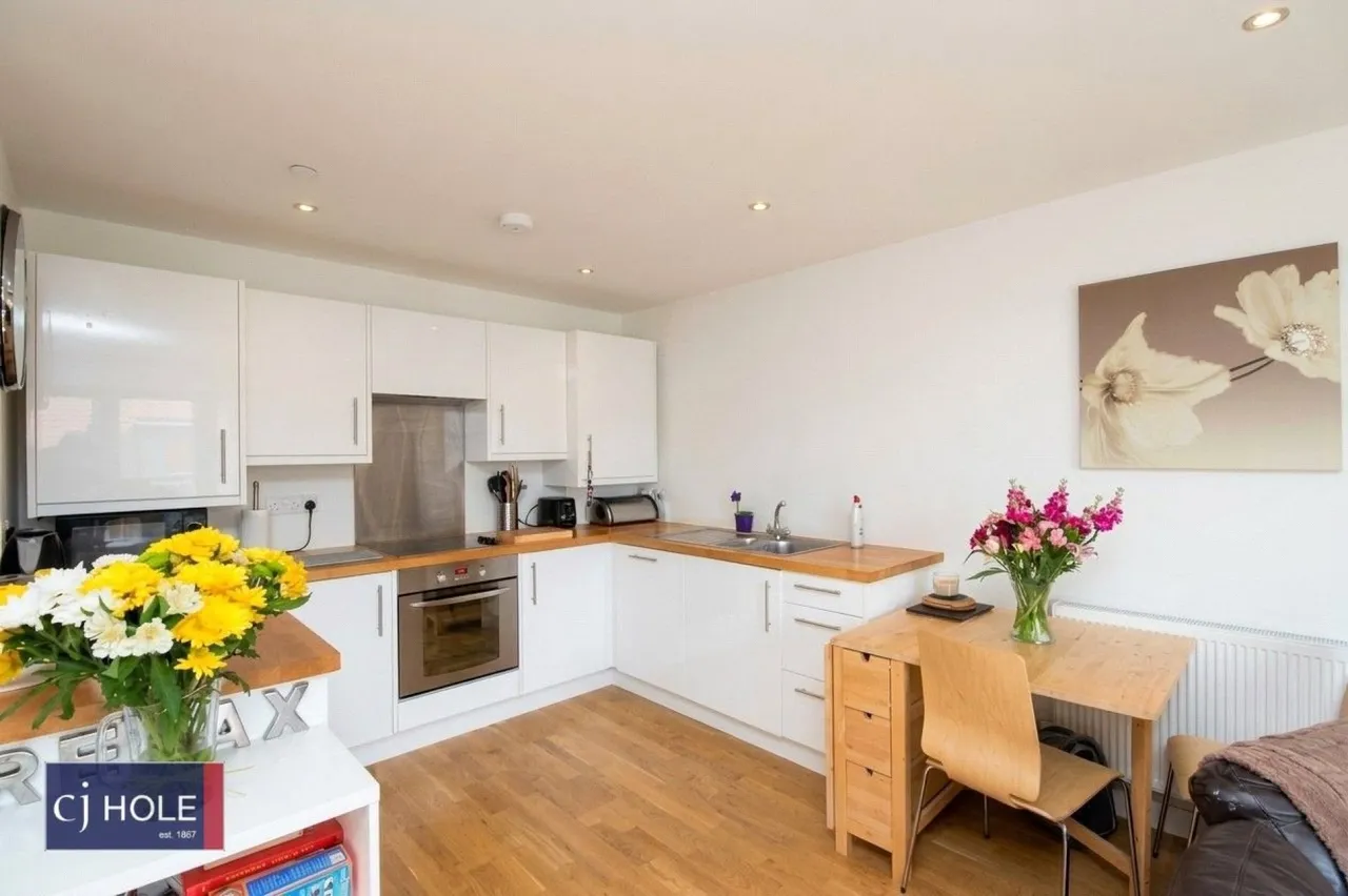 Westbury On Trym, Bristol, BS10, photo 2