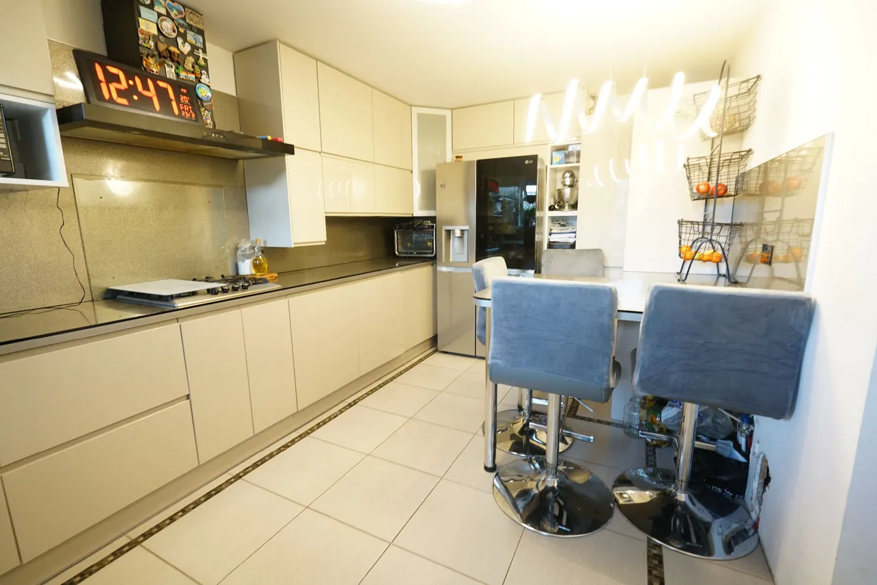 Triumph Close, Grays, RM16, photo 8