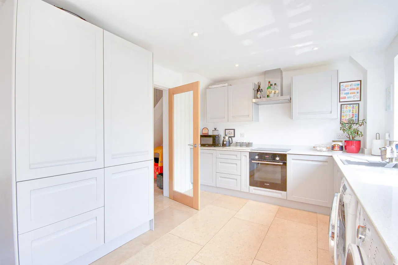 Elmgrove Estate, Hardwicke, Gloucester, GL2, photo 9