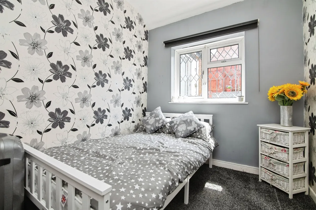 Abbey Road, Warley Woods, B67, photo 13