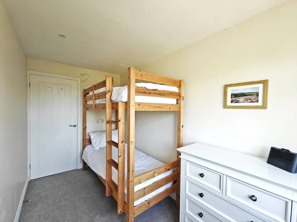 Sway, Lymington, photo 18
