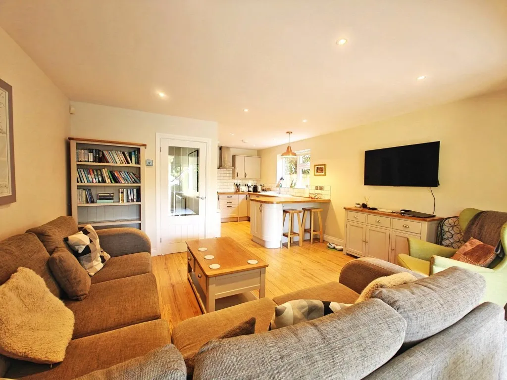 Sway, Lymington, photo 5