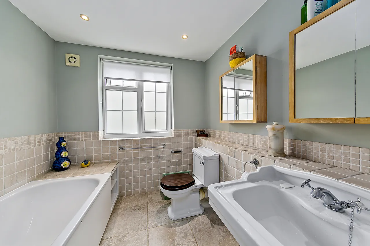 Roedean Crescent, Putney, SW15, photo 27