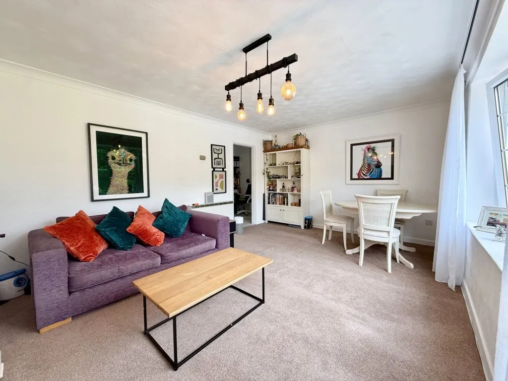 Wetherby ~ Leconfield Court, LS22, photo 2