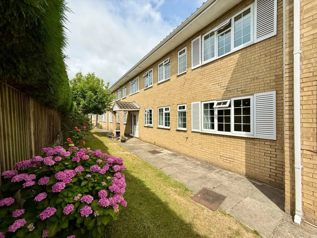 Wetherby ~ Leconfield Court, LS22, photo 14